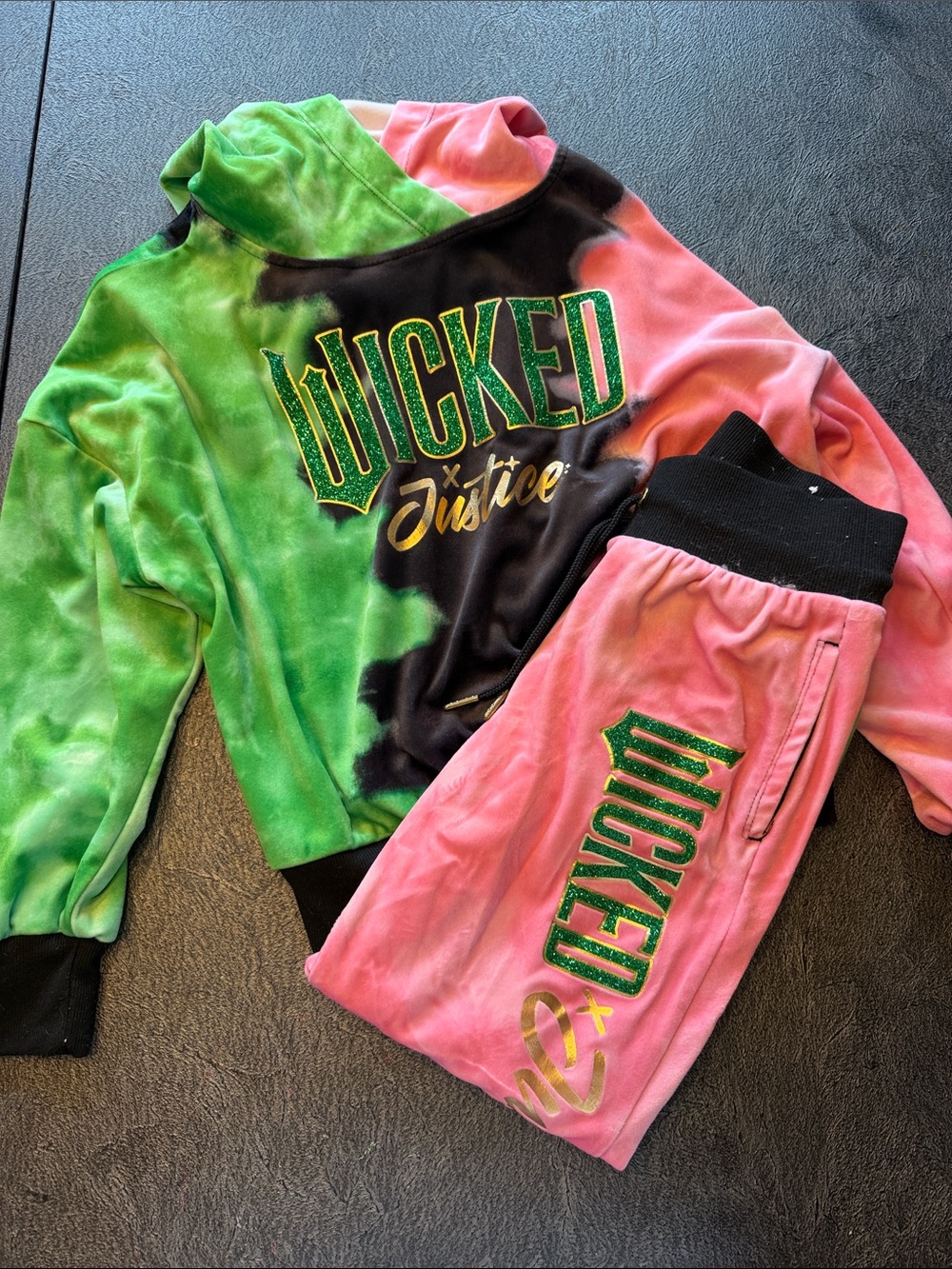 Justice Green & Pink Velour 'Wicked' Logo Tracksuit Size 7/8